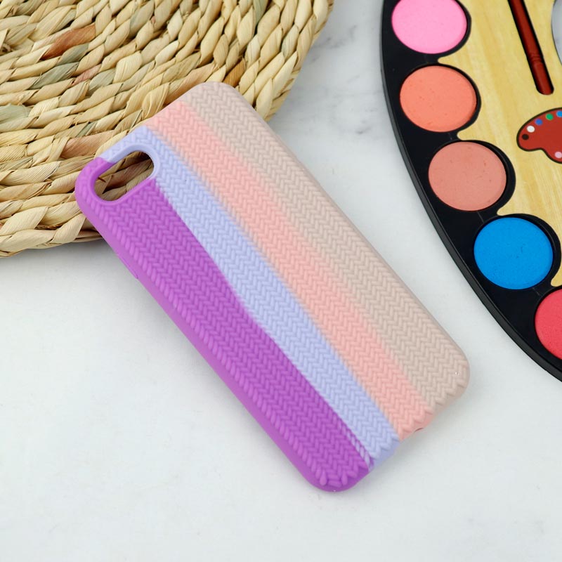 قاب سیلیکونی رنگین کمانی طرح بافت iPhone 7 / 8 / SE 2020