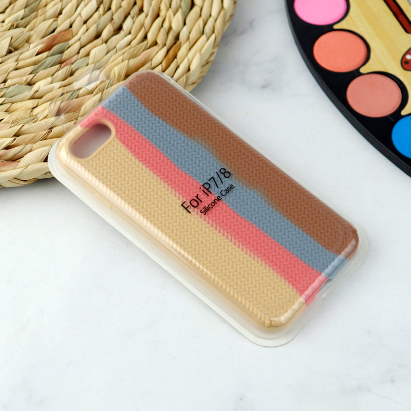 قاب سیلیکونی رنگین کمانی طرح بافت iPhone 7 / 8 / SE 2020