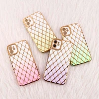 قاب بالشتی محافظ لنزدار iPhone 11