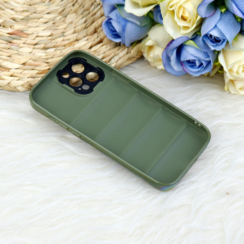 قاب پافر هولوگرامی ژله ای محافظ لنزدار iPhone 12 Pro Max