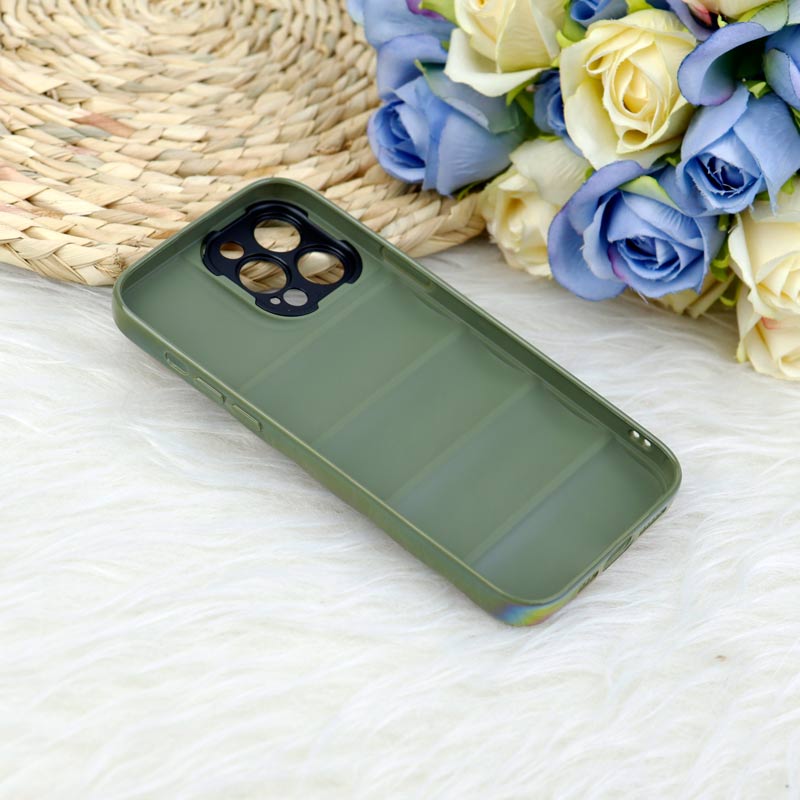 قاب پافر هولوگرامی ژله ای محافظ لنزدار iPhone 13 Pro Max