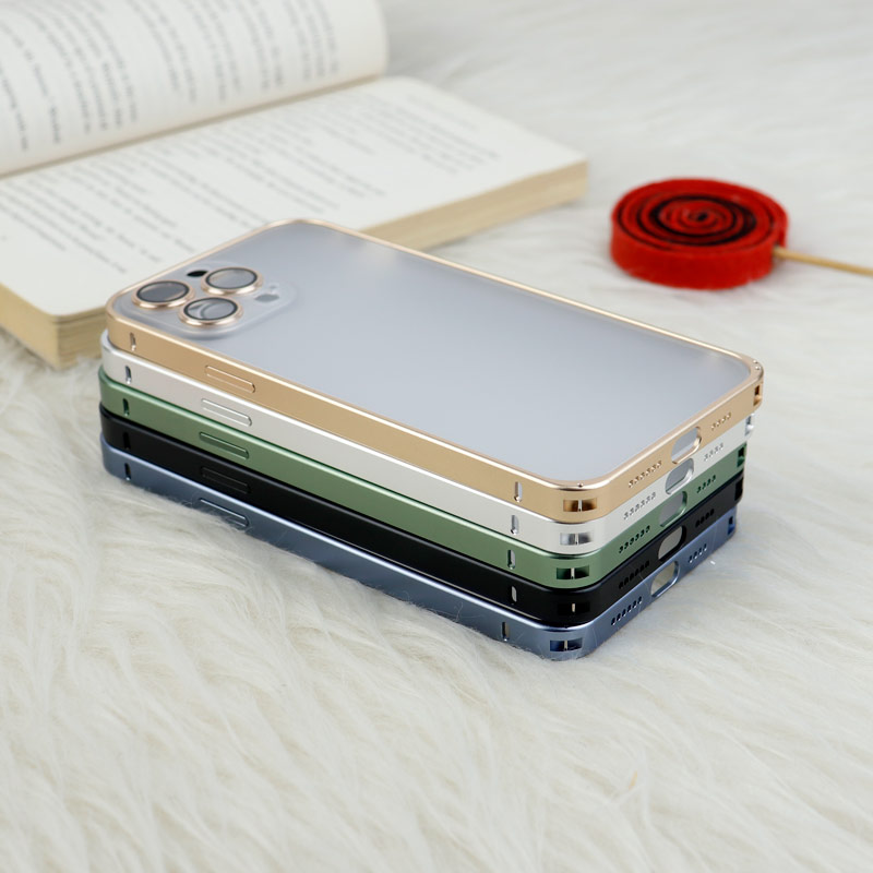 قاب ضربه گیر پشت مات پامپر Q.Series محافظ لنزدار iPhone 13 Pro Max