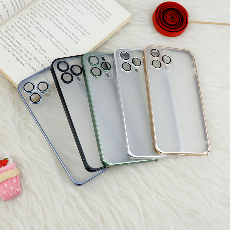 قاب ضربه گیر پشت مات پامپر Q.Series محافظ لنزدار iPhone 13 Pro Max