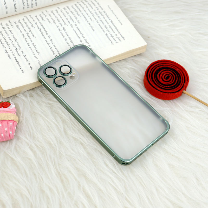 قاب ضربه گیر پشت مات پامپر Q.Series محافظ لنزدار iPhone 13 Pro Max