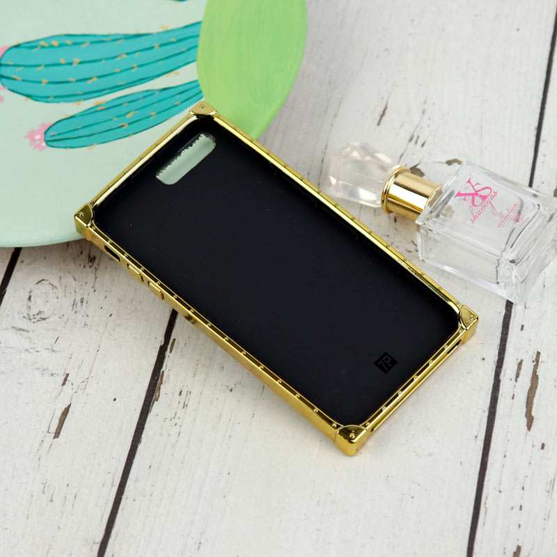 قاب شاینی Swarovski صندوقی iPhone 7 Plus / 8 Plus