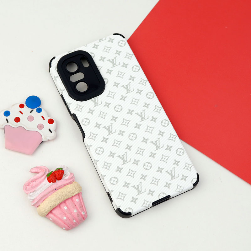 قاب کبریتی طرحدار محافظ لنزدار Xiaomi Poco F3
