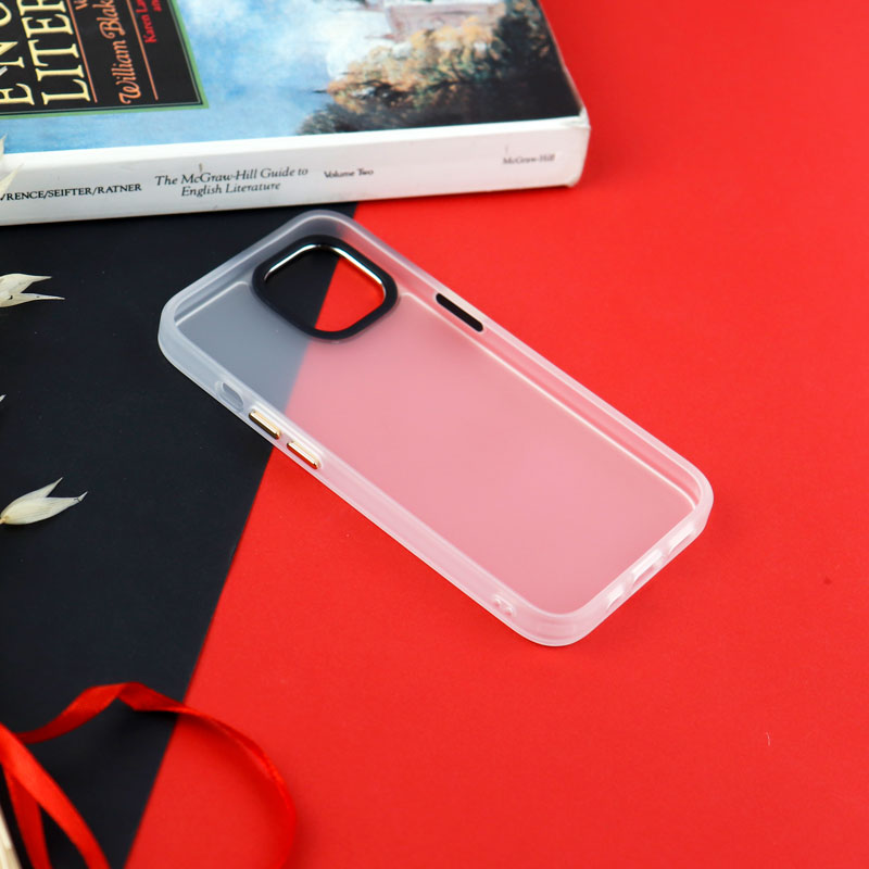 قاب مات Q.Series دور لنز فلزی iPhone 13