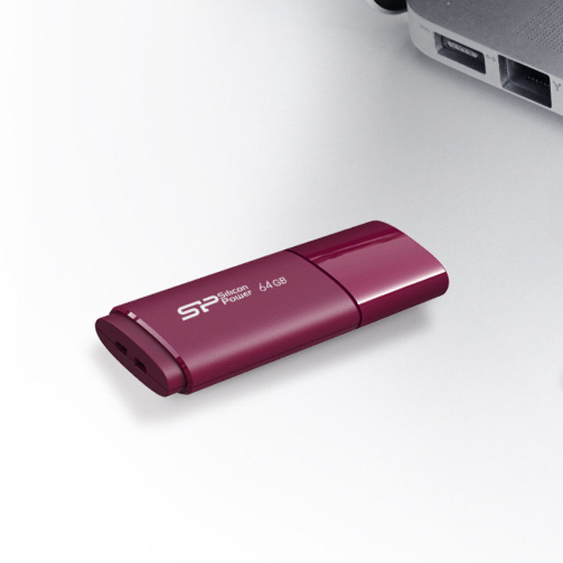 فلش 64 گیگ سیلیکون پاور Silicon Power Ultima U06