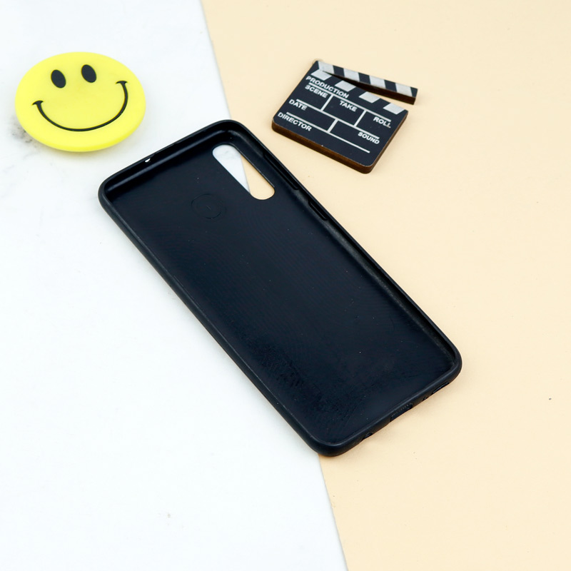 قاب چرمیBURBERRY سامسونگ A30s / A50 / A50s