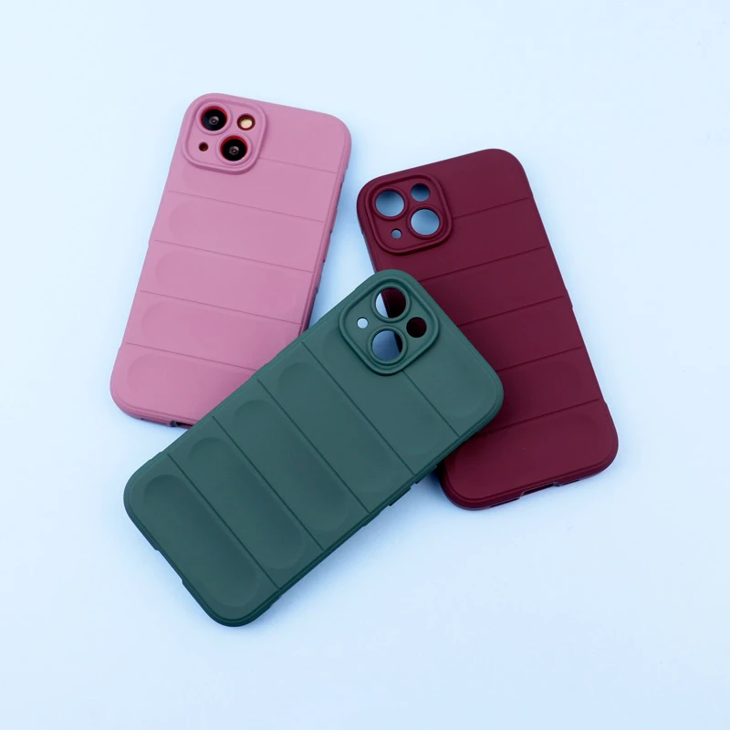 قاب PC انگشتی محافظ لنزدار iPhone 13