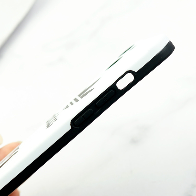 قاب طرحدار بوتر محافظ لنزدار iPhone 13