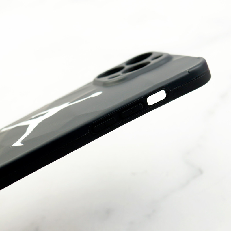 قاب طرحدار بوتر محافظ لنزدار iPhone 13 Pro