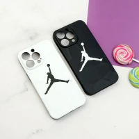 قاب طرحدار بوتر محافظ لنزدار iPhone 13 Pro
