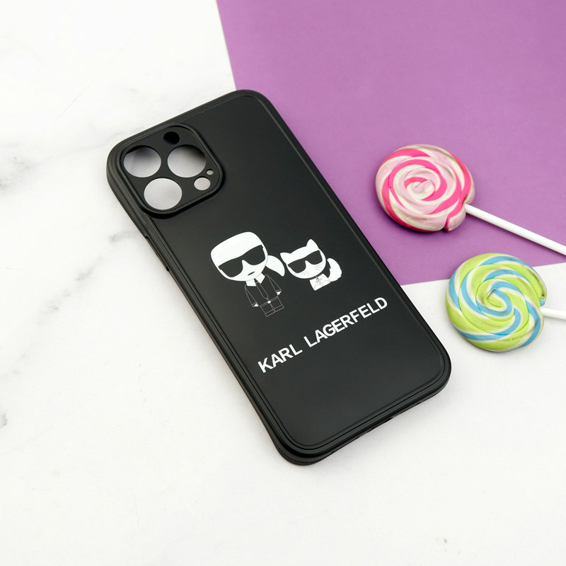 قاب طرحدار بوتر محافظ لنزدار iPhone 13 Pro Max کارل مشکی