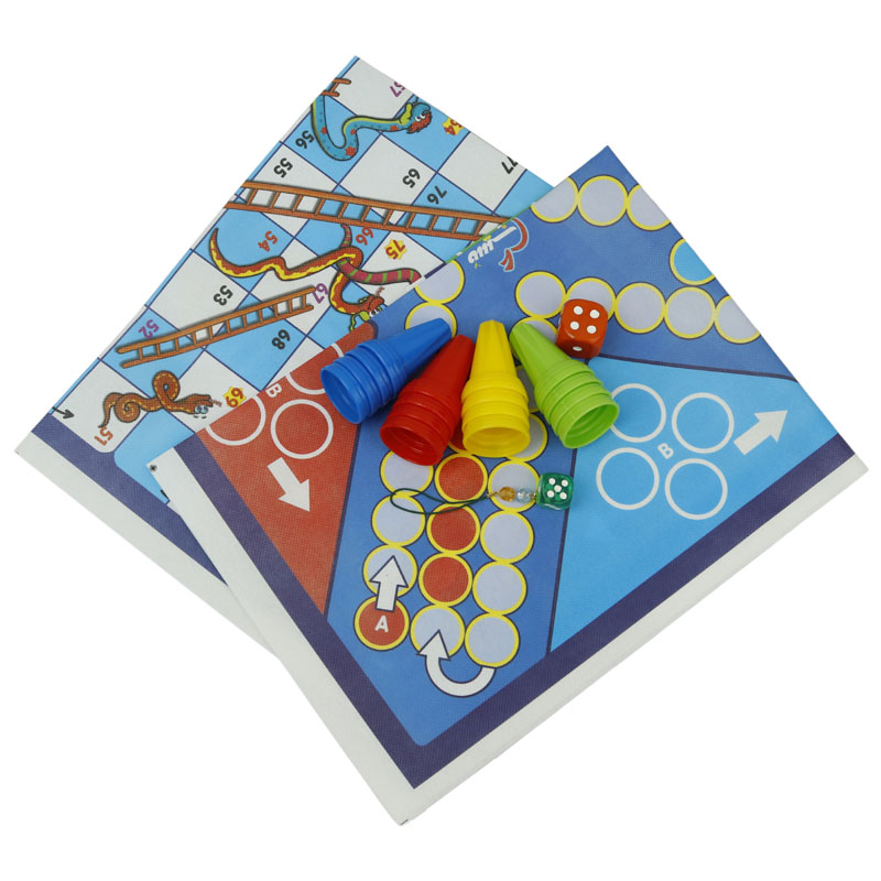 بازی فکری منچ و مارپله 50*50 سانتی متر پارچه ای