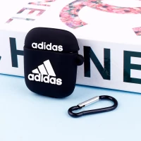 محافظ ایرپاد سیلیکونی طرح Adidas مشکی
