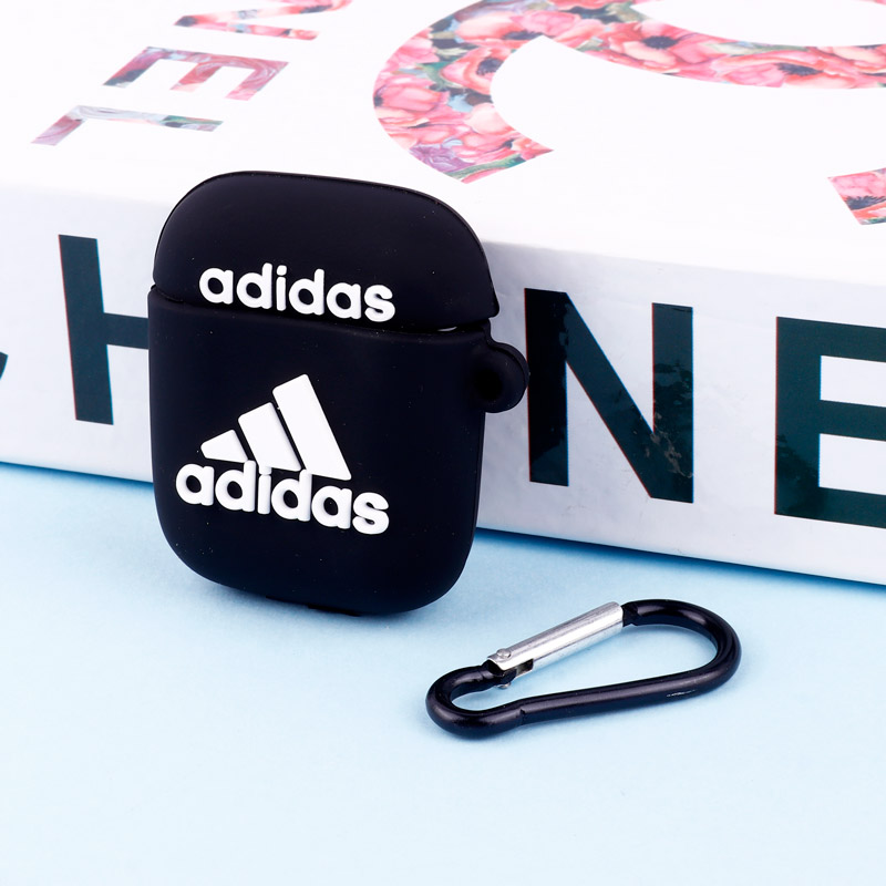 محافظ ایرپاد سیلیکونی طرح Adidas مشکی