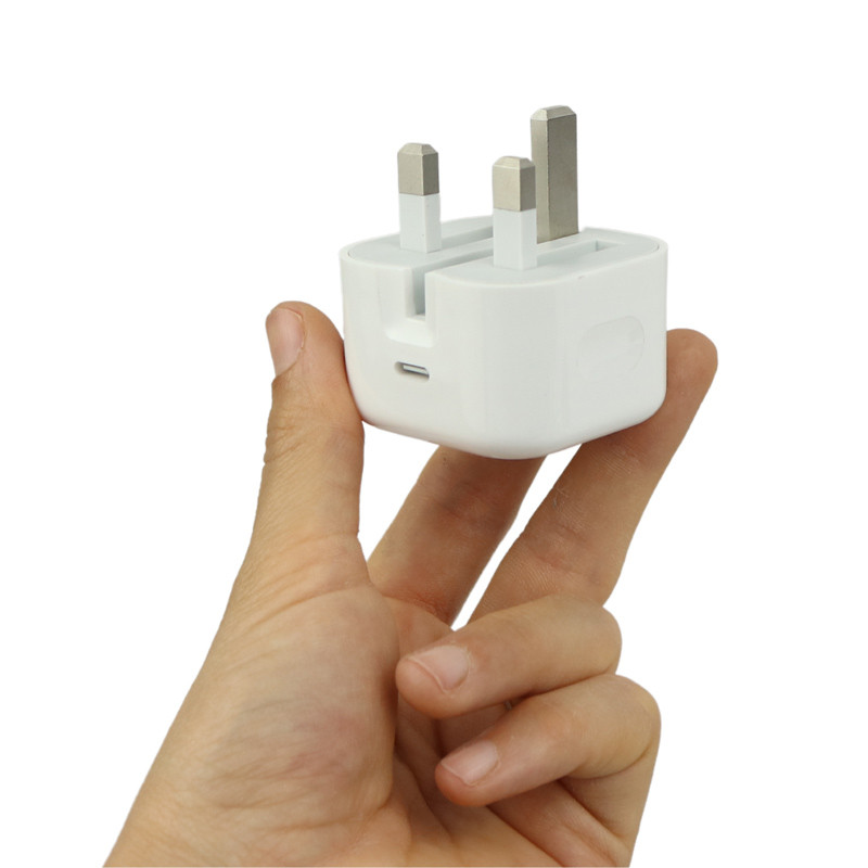 کلگی فست شارژ iPhone 12 A1696 3A PD 20W Type-C شرینک