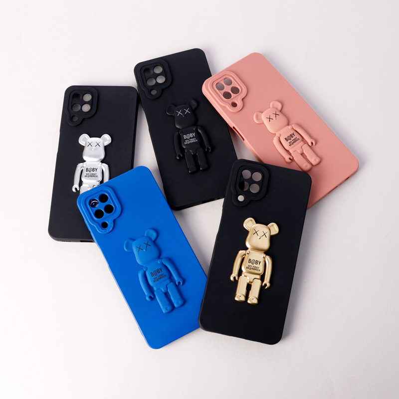 قاب سیلیکونی Bearbrick محافظ لنزدار Samsung Galaxy A12