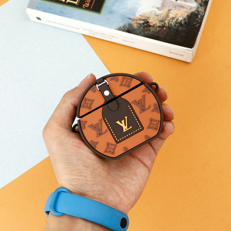 محافظ ایرپاد سیلیکونی طرح چمدون LV