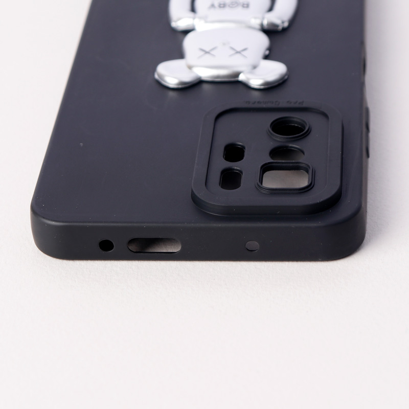 قاب سیلیکونی Bearbrick محافظ لنزدار Xiaomi Poco X3 GT مشکی