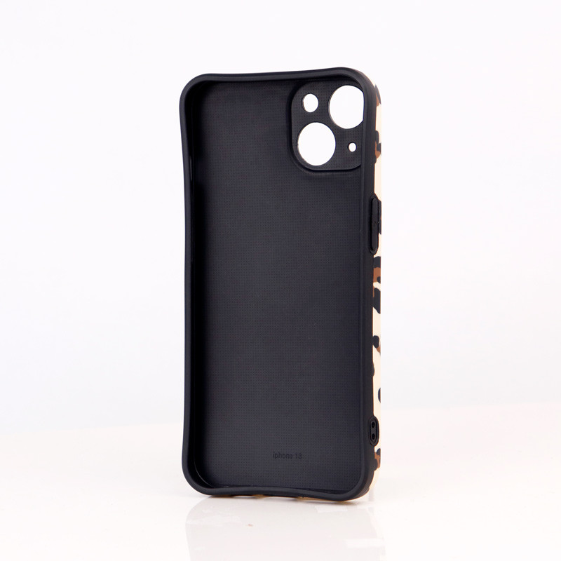 قاب طرحدار پلنگی Bear محافظ لنزدار iPhone 13