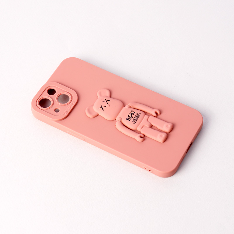 قاب سیلیکونی Bearbrick محافظ لنزدار iPhone 13