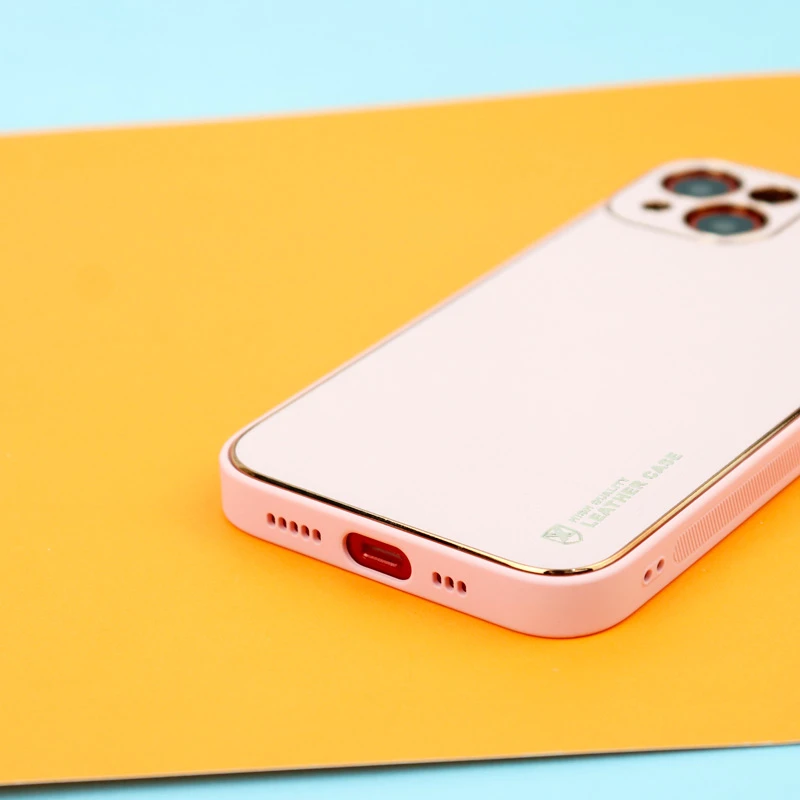 قاب چرمی Leather Case محافظ لنزدار iPhone 13