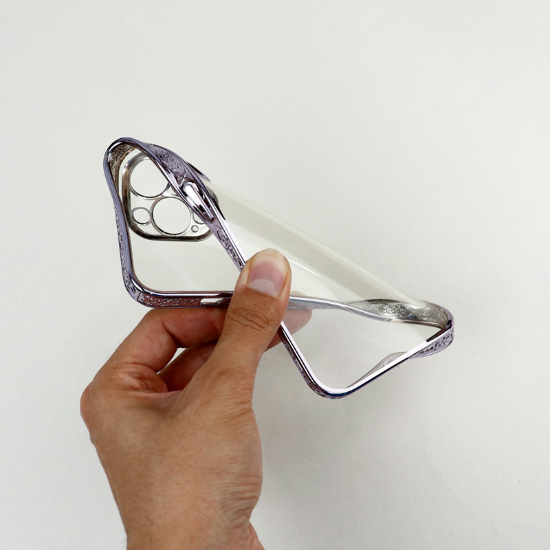 قاب شفاف دور طرحدار محافظ لنزدار iPhone 13 Pro
