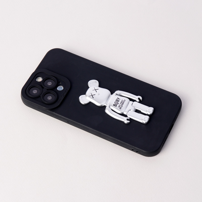 قاب سیلیکونی Bearbrick محافظ لنزدار iPhone 13 Pro Max