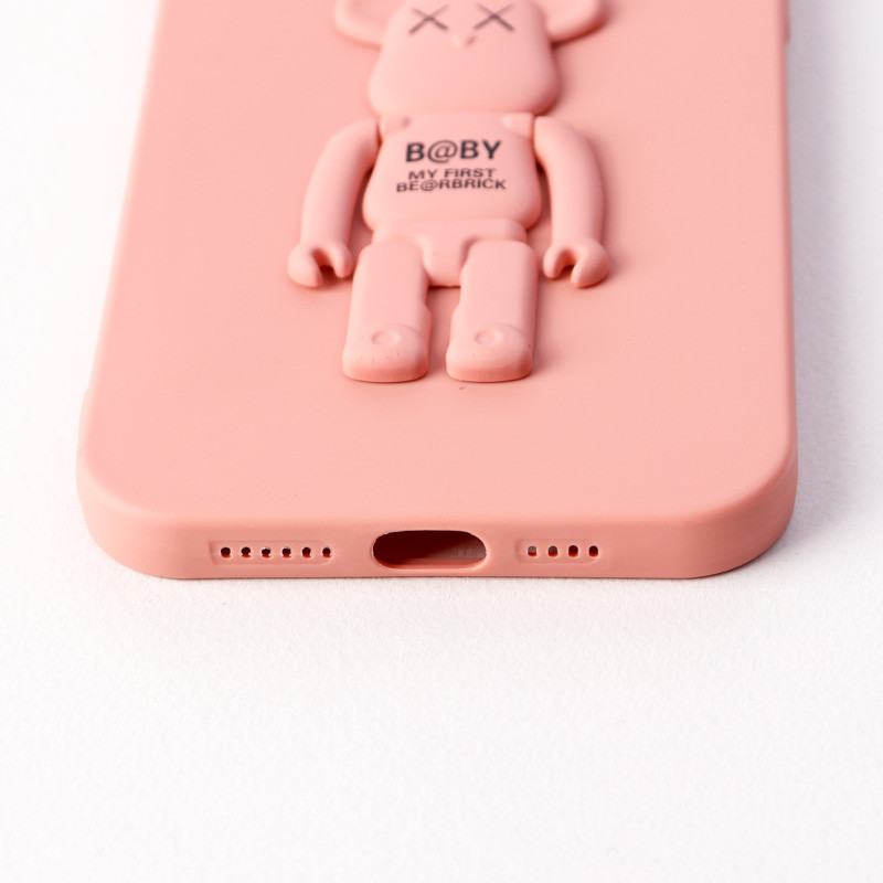 قاب سیلیکونی Bearbrick محافظ لنزدار iPhone 13 Pro Max