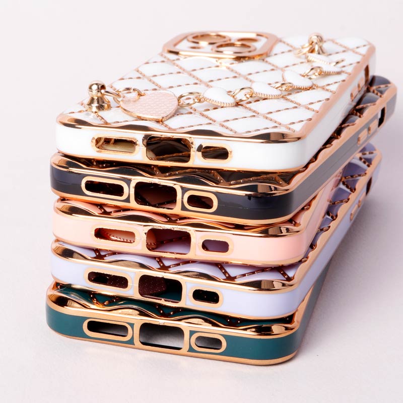 قاب بالشتی دستبندی محافظ لنزدار iPhone 13