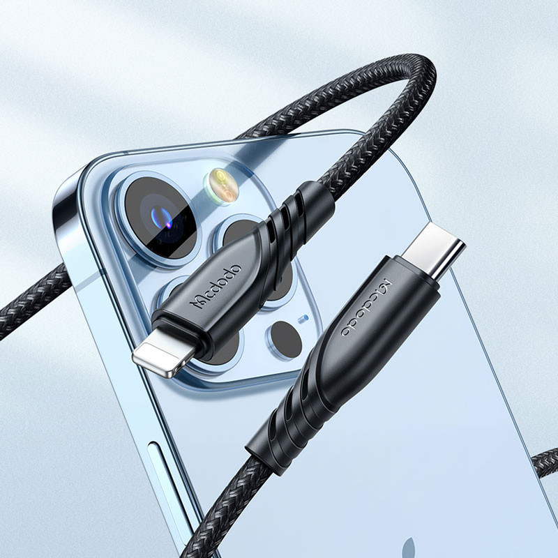 شارژر دیواری فست شارژ Mcdodo CH-1952 2Port 3A QC3.0 PD 20W + کابل آیفونی