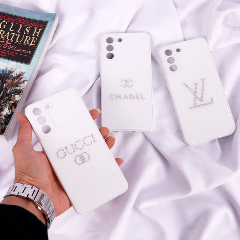 قاب PVD نگین دار Ipefet محافظ لنزدار Samsung Galaxy S21 FE 5G سفید