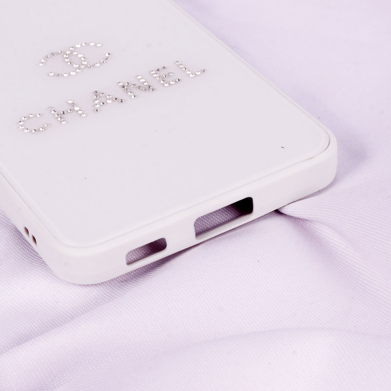 قاب PVD نگین دار Ipefet محافظ لنزدار Samsung Galaxy S21 FE 5G سفید