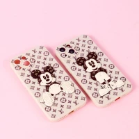 قاب میکی موس برجسته LV محافظ لنزدار iPhone 13