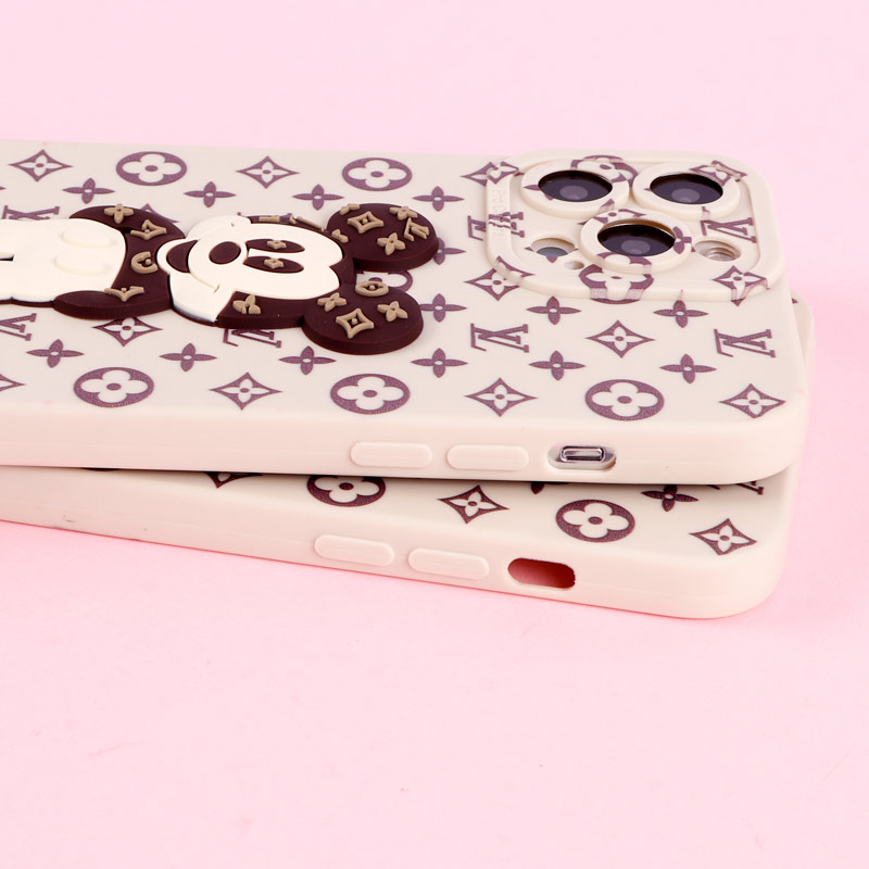 قاب میکی موس برجسته LV محافظ لنزدار iPhone 13 Pro Max
