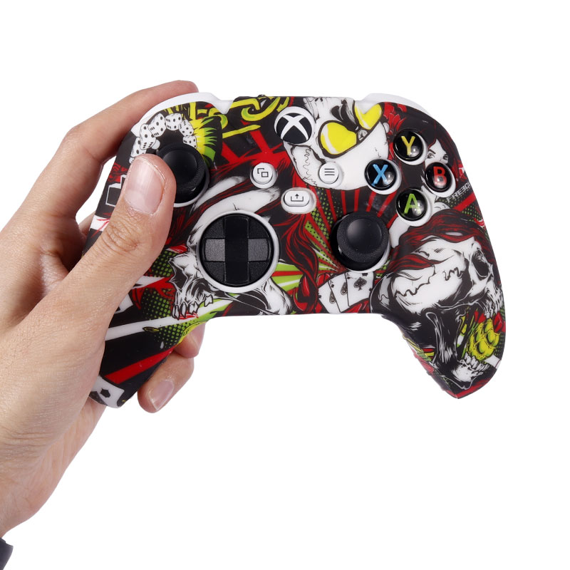روکش دسته بازی Xbox X/S طرح اسکلت و منچ