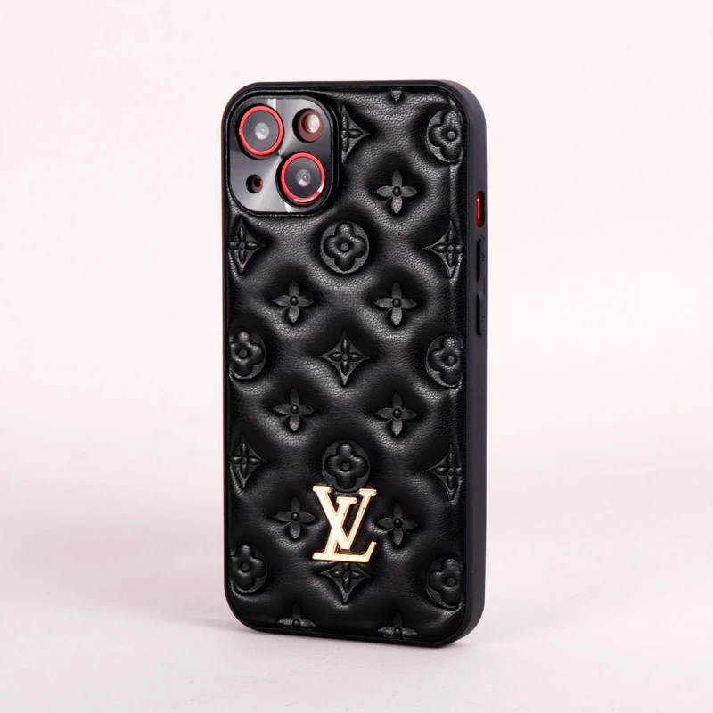 قاب پافر چرمی LV محافظ لنزدار iPhone 13