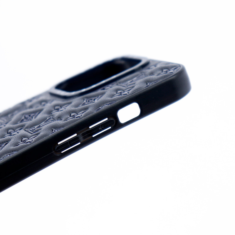 قاب چرمی Louis Vuitton Original آیفون iPhone 13 Pro مشکی