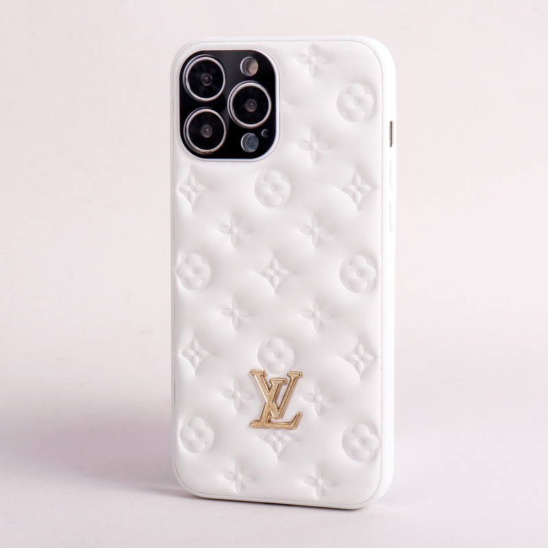 قاب پافر چرمی LV محافظ لنزدار iPhone 13 Pro Max