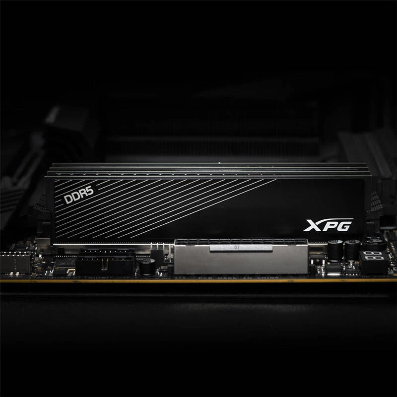 رم کامپیوتر Adata XPG Hunter DDR5 8GB 5200MHz CL38 Single