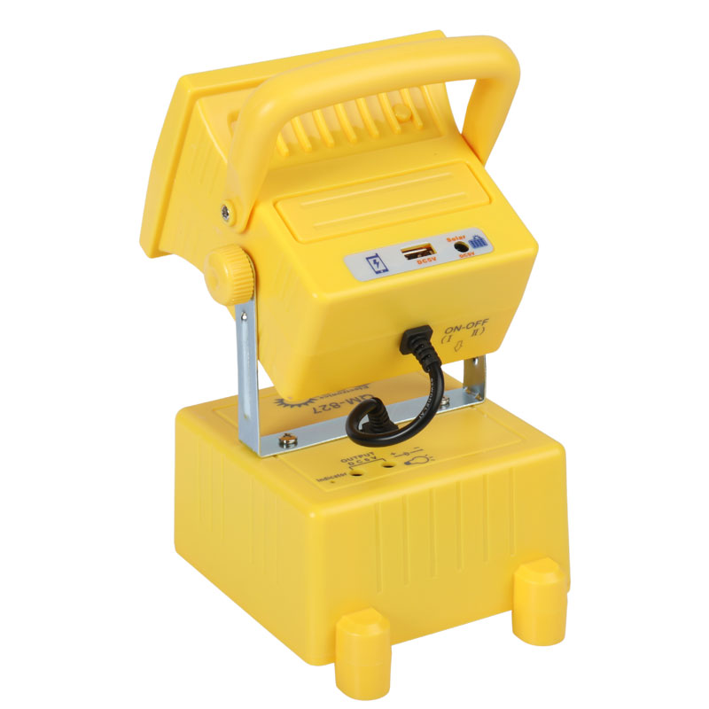 پروژکتور سیار شارژی و پاوربانک 4000 Soxin QM827