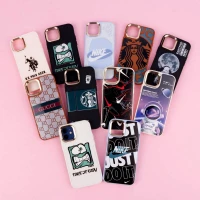 قاب طرحدار دور لنز فلزی iPhone 12