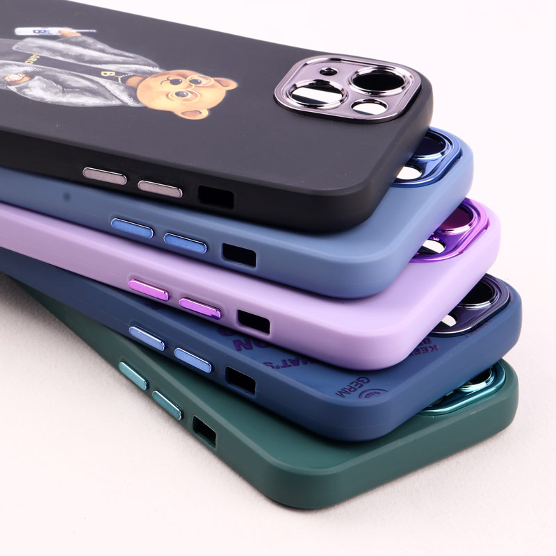 قاب متال ایرون فانتزی محافظ لنزدار iPhone 13