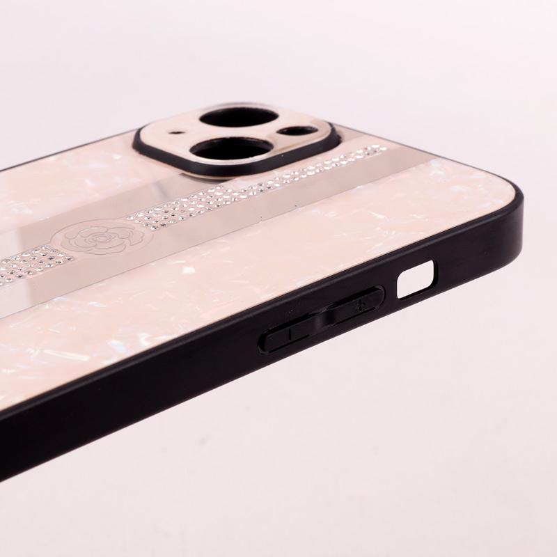 قاب طرح پروانه ای محافظ لنزدار برجسته iPhone 14 Plus