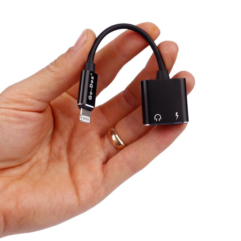 تبدیل Go-Des GD-UC026 Lightning to AUX / Lightning