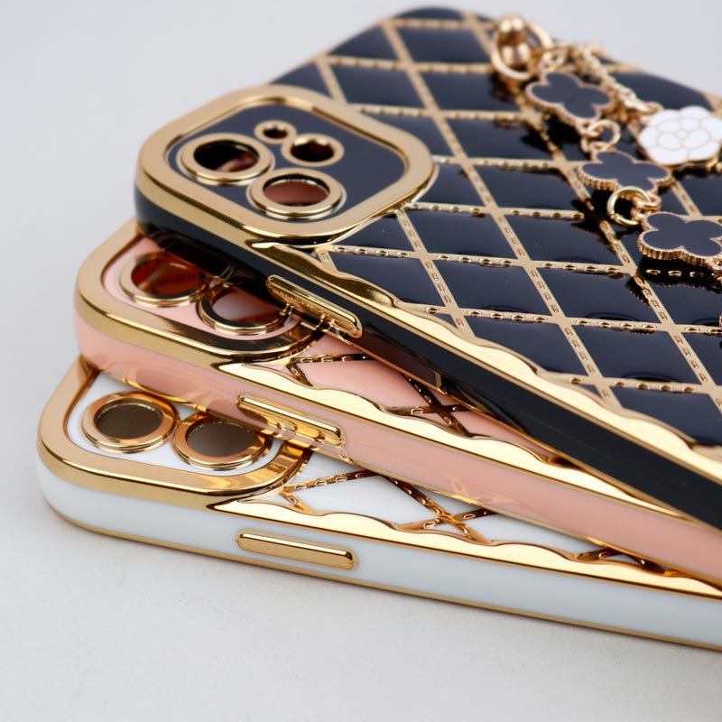 قاب بالشتی دستبندی محافظ لنزدار iPhone 11
