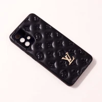 قاب پافر چرمی LV محافظ لنزدار Samsung Galaxy A32 4G مشکی