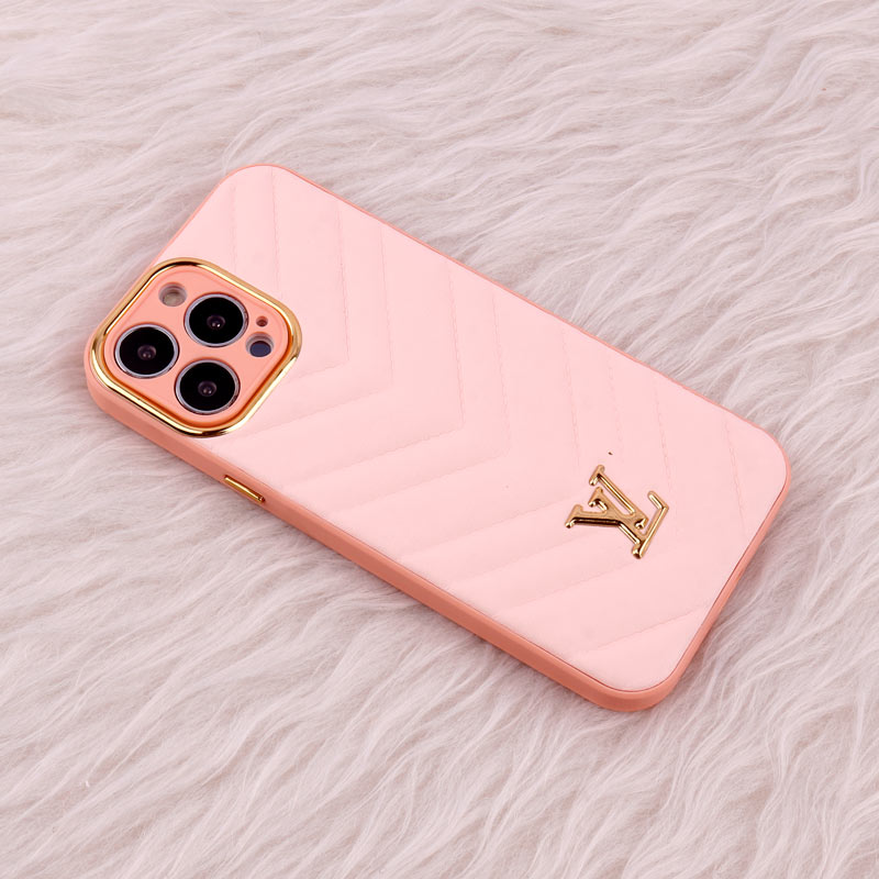 قاب پافر چرمی لوزی محافظ لنزدار iPhone 13 Pro Max